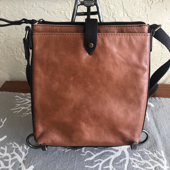 The Sak crossbody bag, leather, in warm browns and dark brown accents - Picture 2 of 9